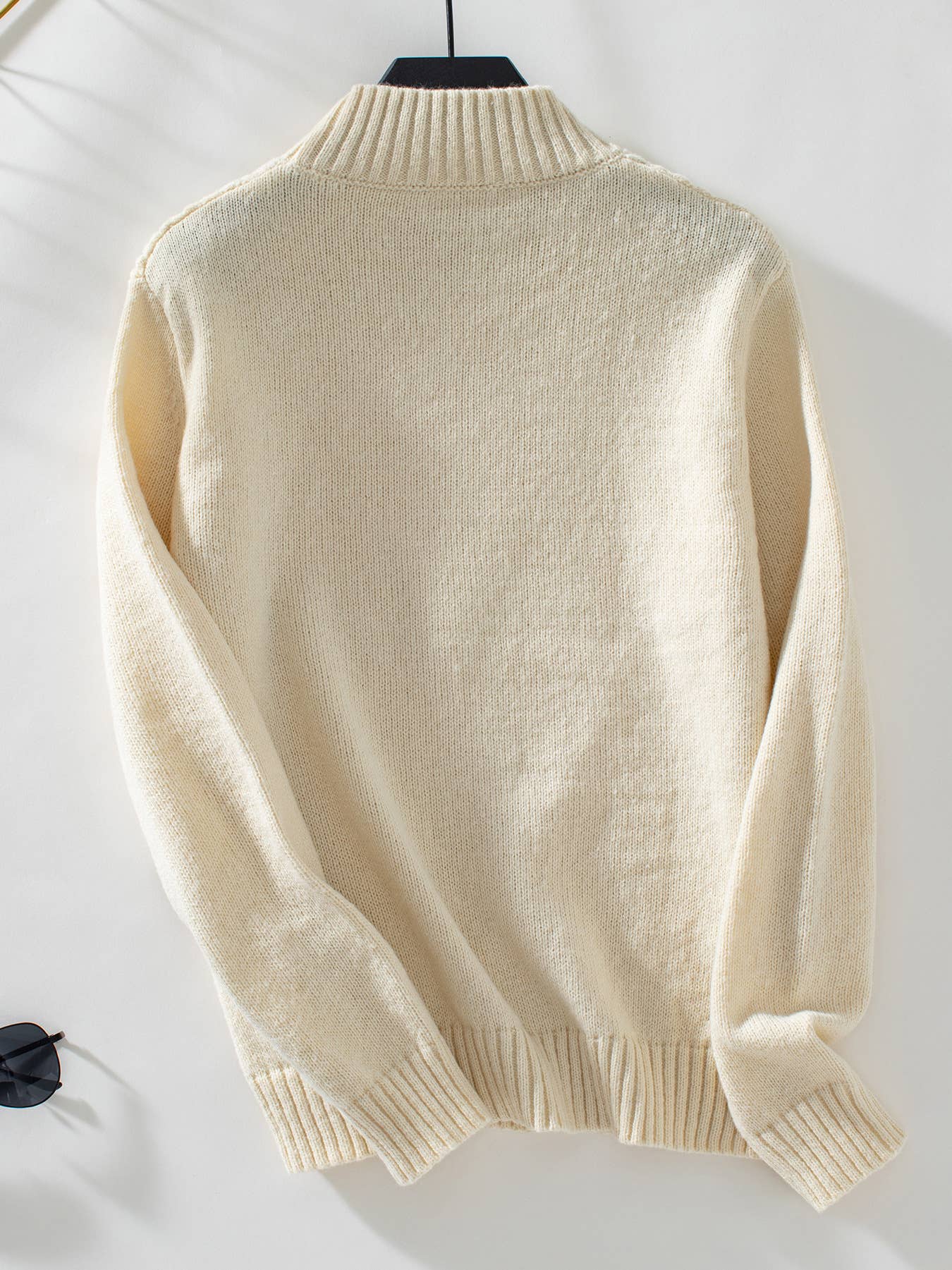 SOLID COLOR SEMI-TURTLENECK LONG-SLEEVED SWEATER