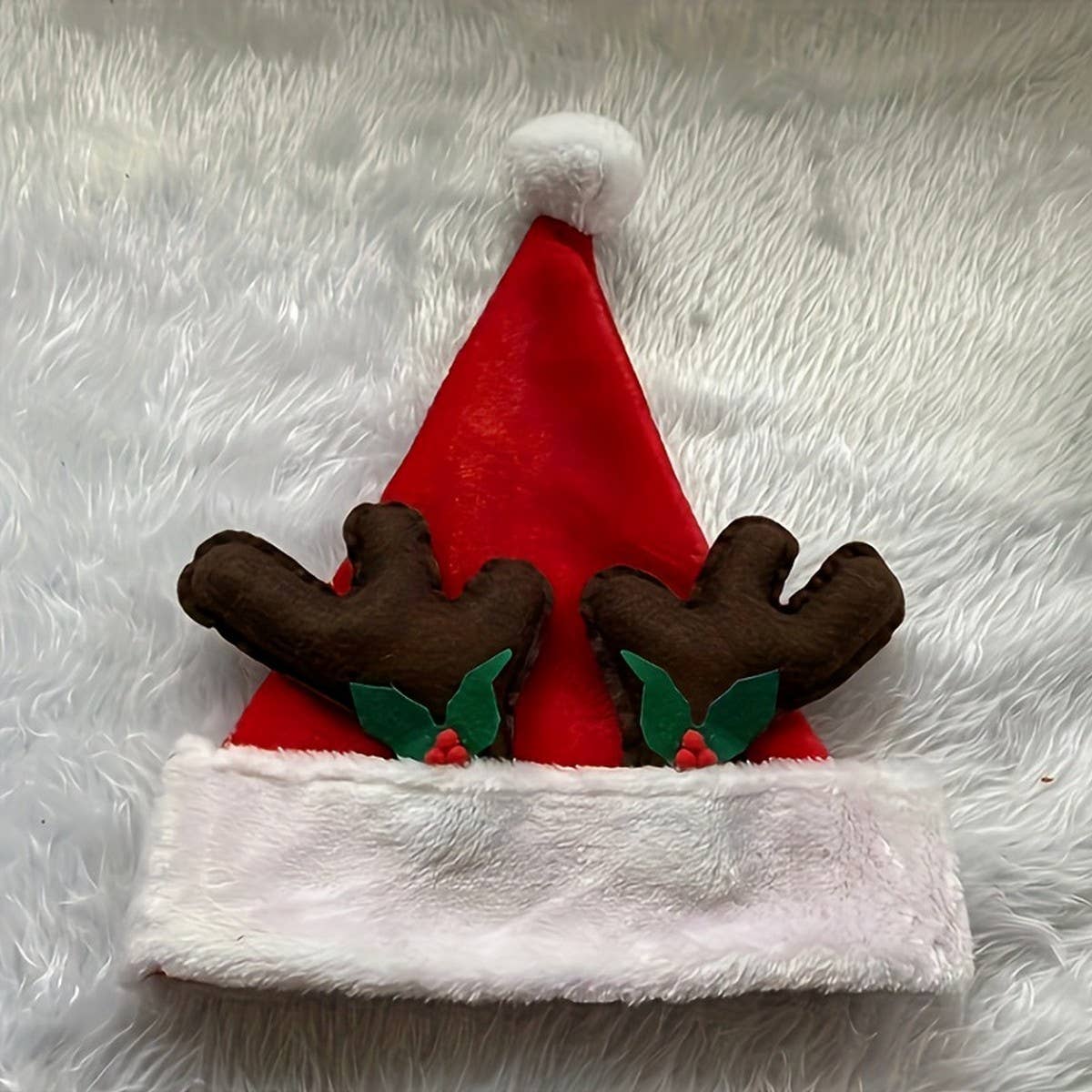 CWAH4080_BROWN ANTLER LEAF SHORT PLUSH SANTA HAT