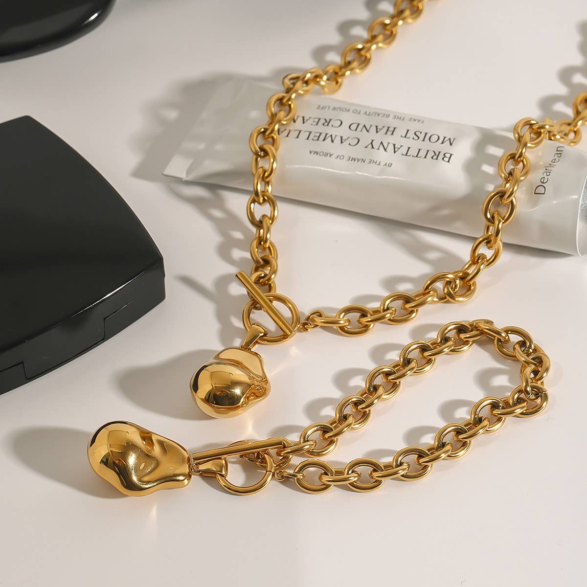 18K Gold Irregular Bead OT Clasp Chain Bracelet_CWAJE4758