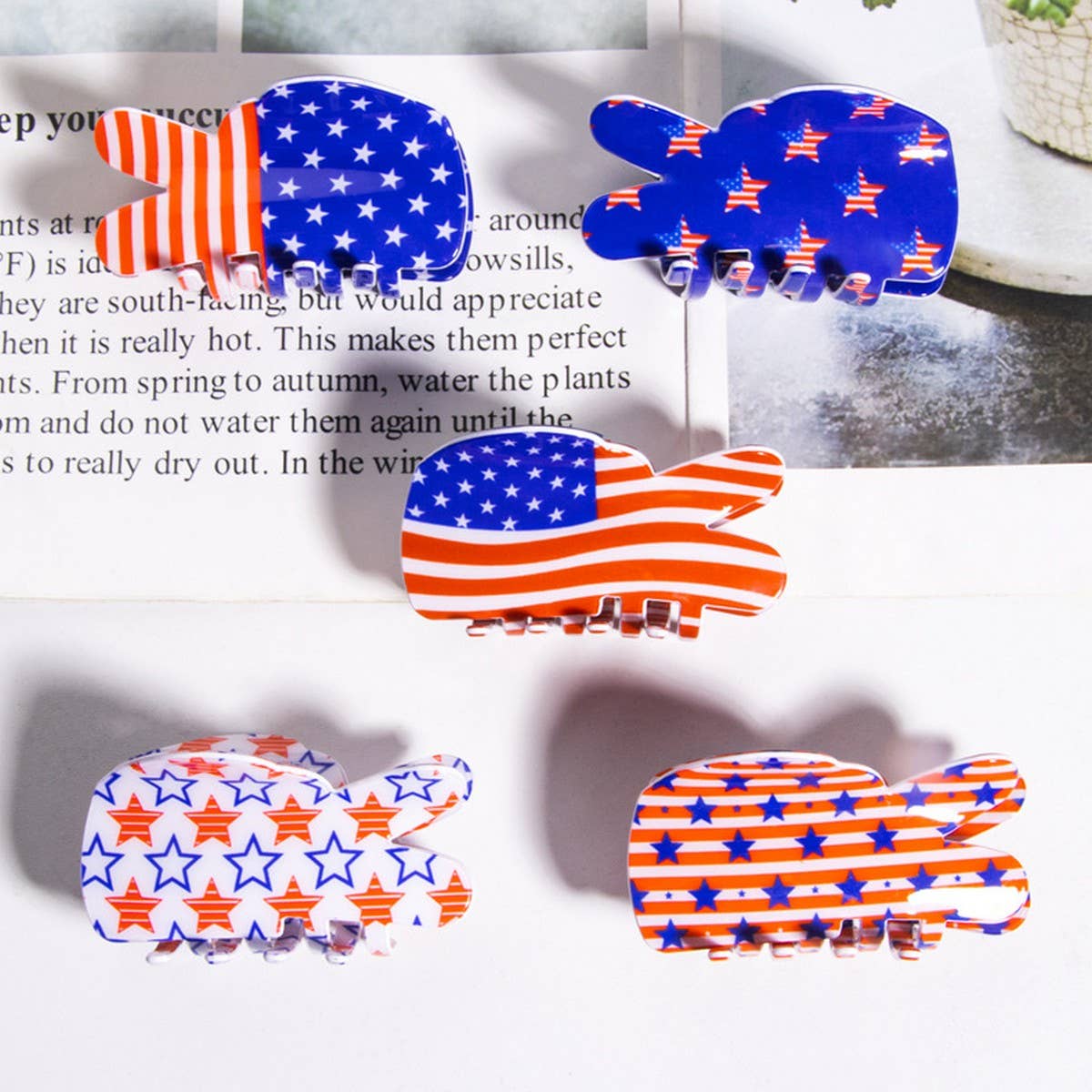 CWAHA1243_INDEPENDENCE DAYFLAG RABBIT SHAPE HAIR CLAW CLIP
