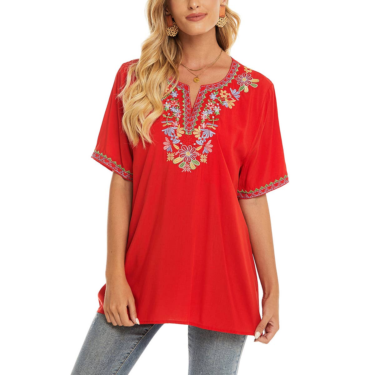 Embroidered loose V-neck short-sleeved shirt