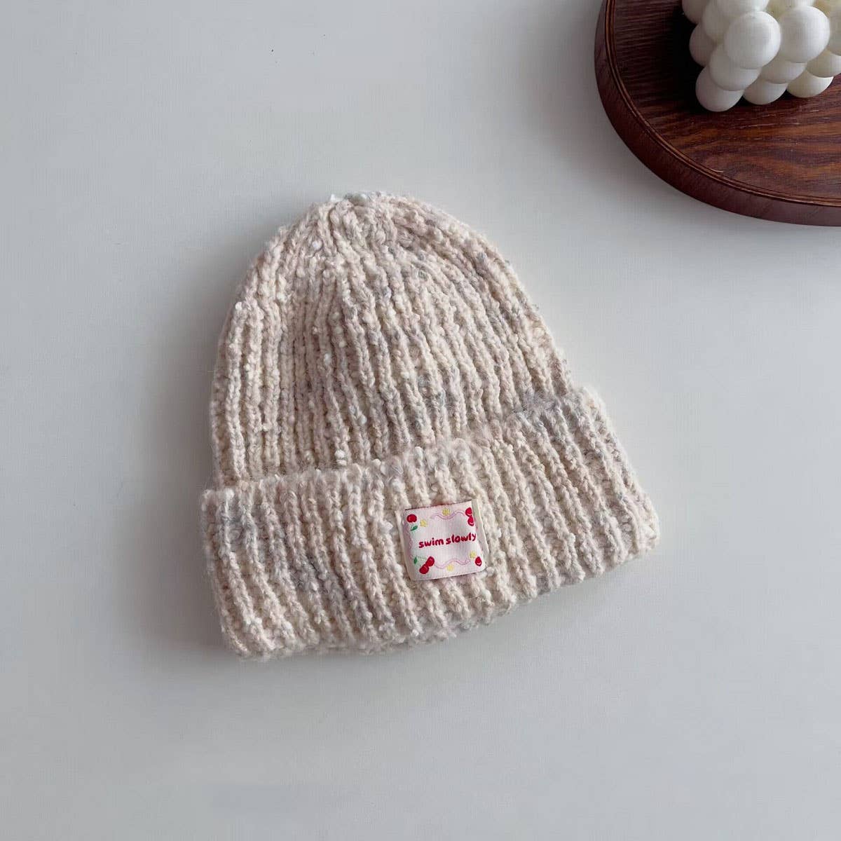 CHILDREN'S STYLISH CURLED WHITE LABEL KNITTED HAT_CWAH2935