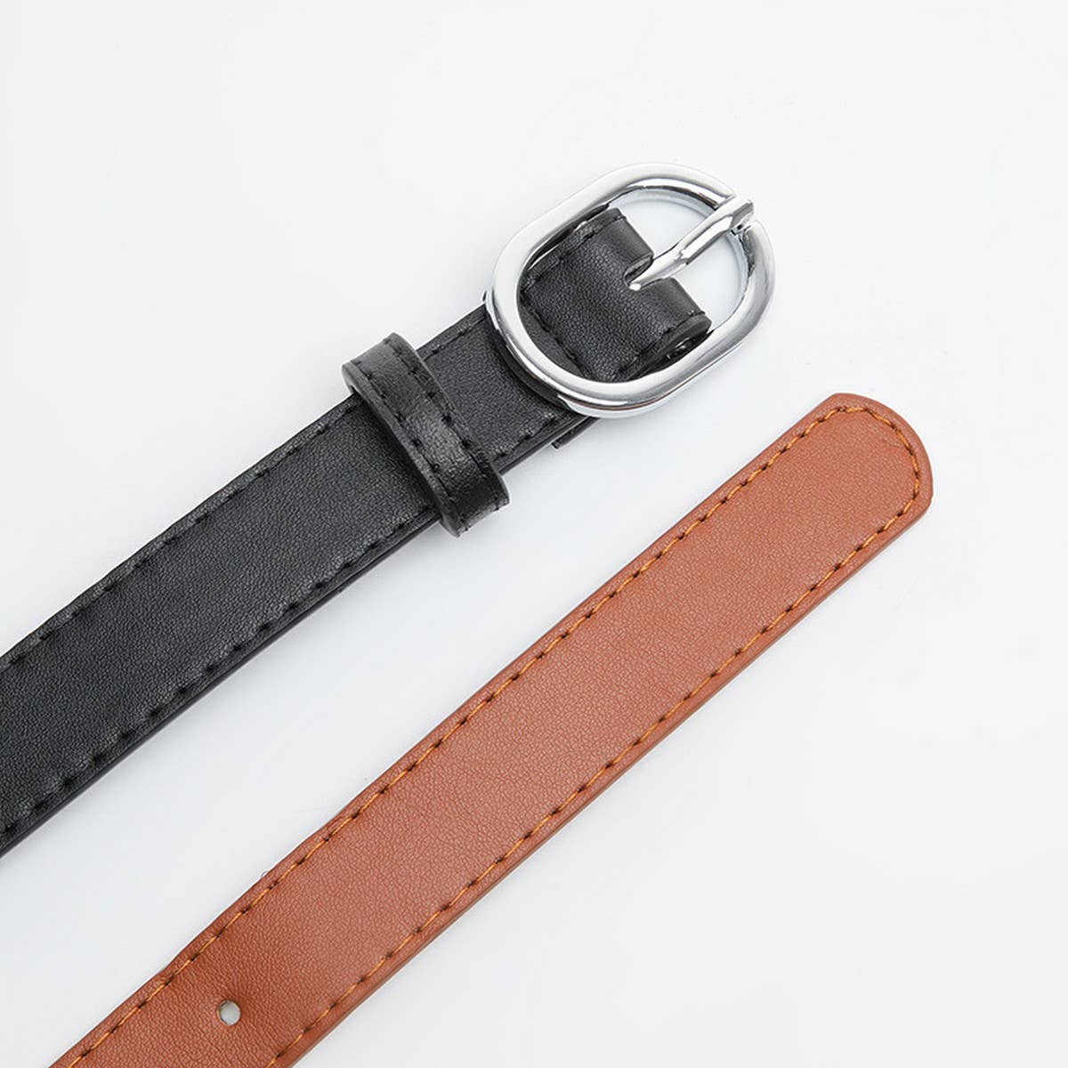 WOMEN'S BELT WITH SIMPLE SILVER BUCKLE DECORATION