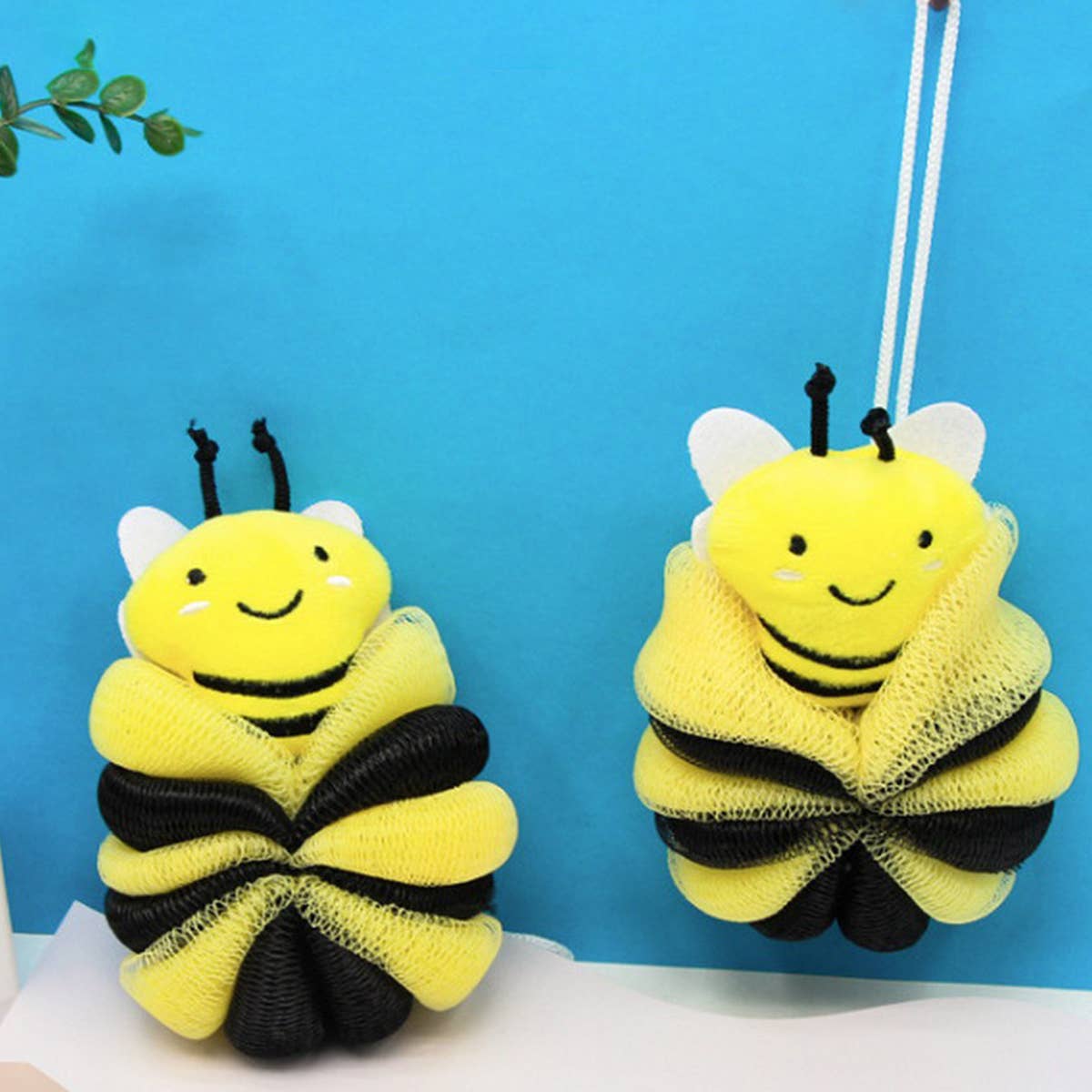 CWMM9146_CARTOON LITTLE BEE BATHING BUBBLE BATH BALL