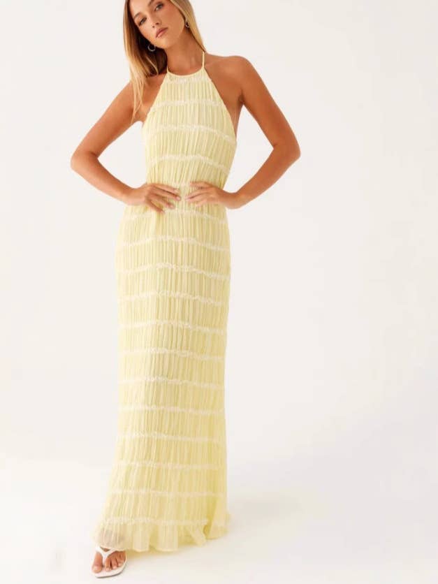 Sexy backless ruched lace trim vacation dress