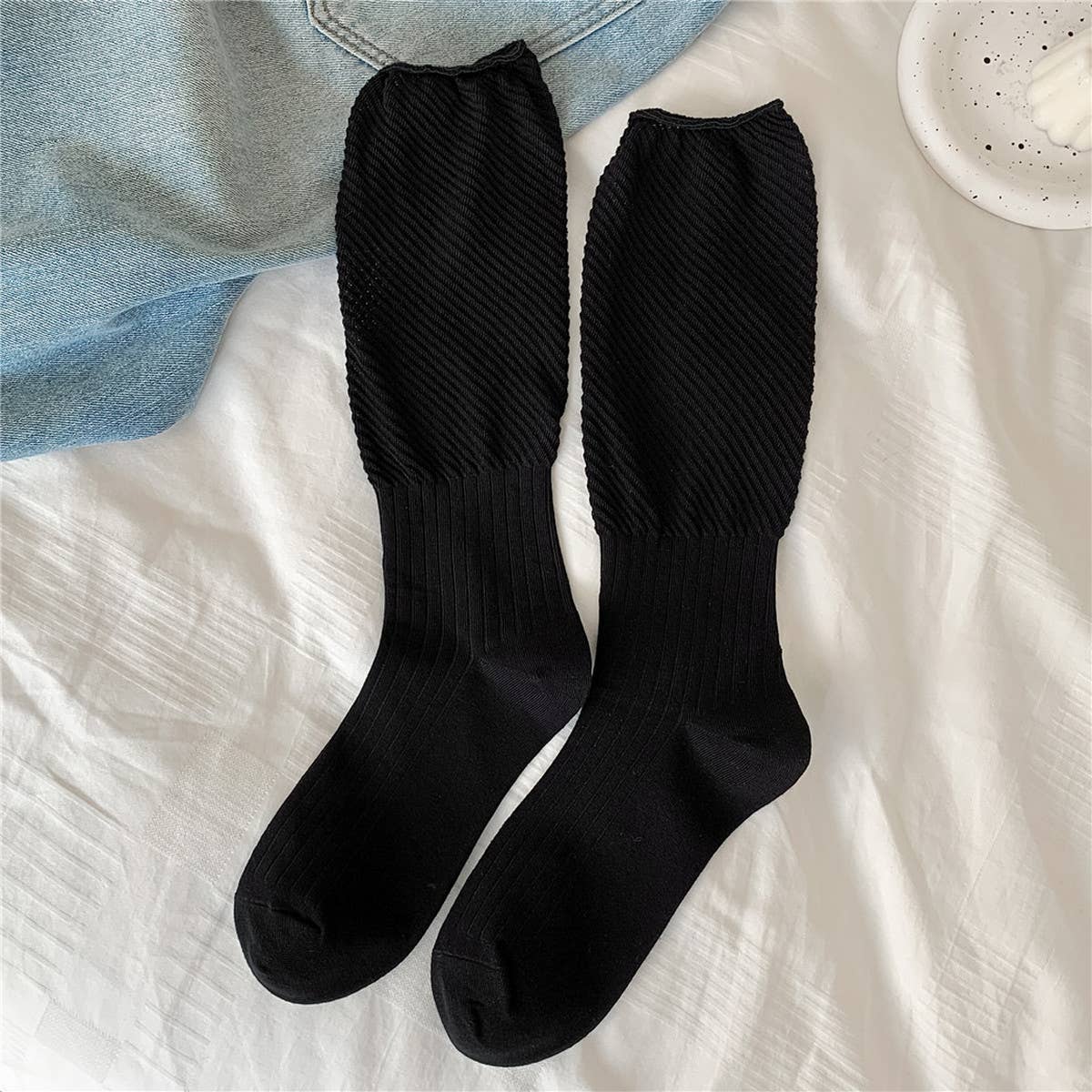 WOMEN BREATHABLE MESH MID-LENGTH COTTON SOCKS