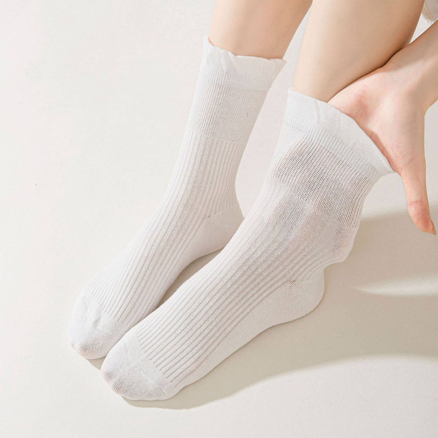 Thin Solid Ruffle Crew Socks For Summer