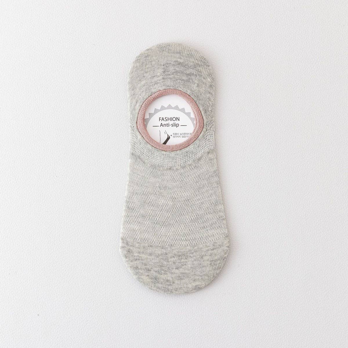 VERSATILE SOLID COLOR COTTON INVISIBLE SOCKS