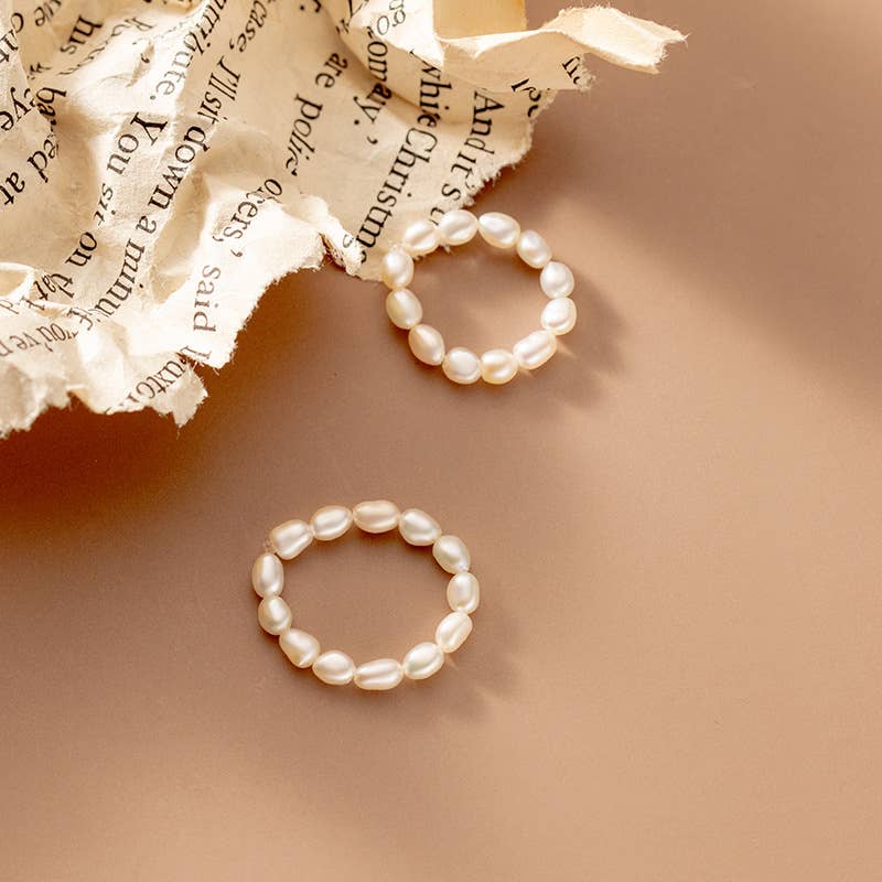 Irregular elastic string beaded pearl tail ring