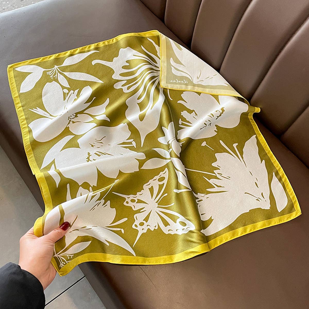 Floral Scarf for Women, Elegant Gift Square Wrap