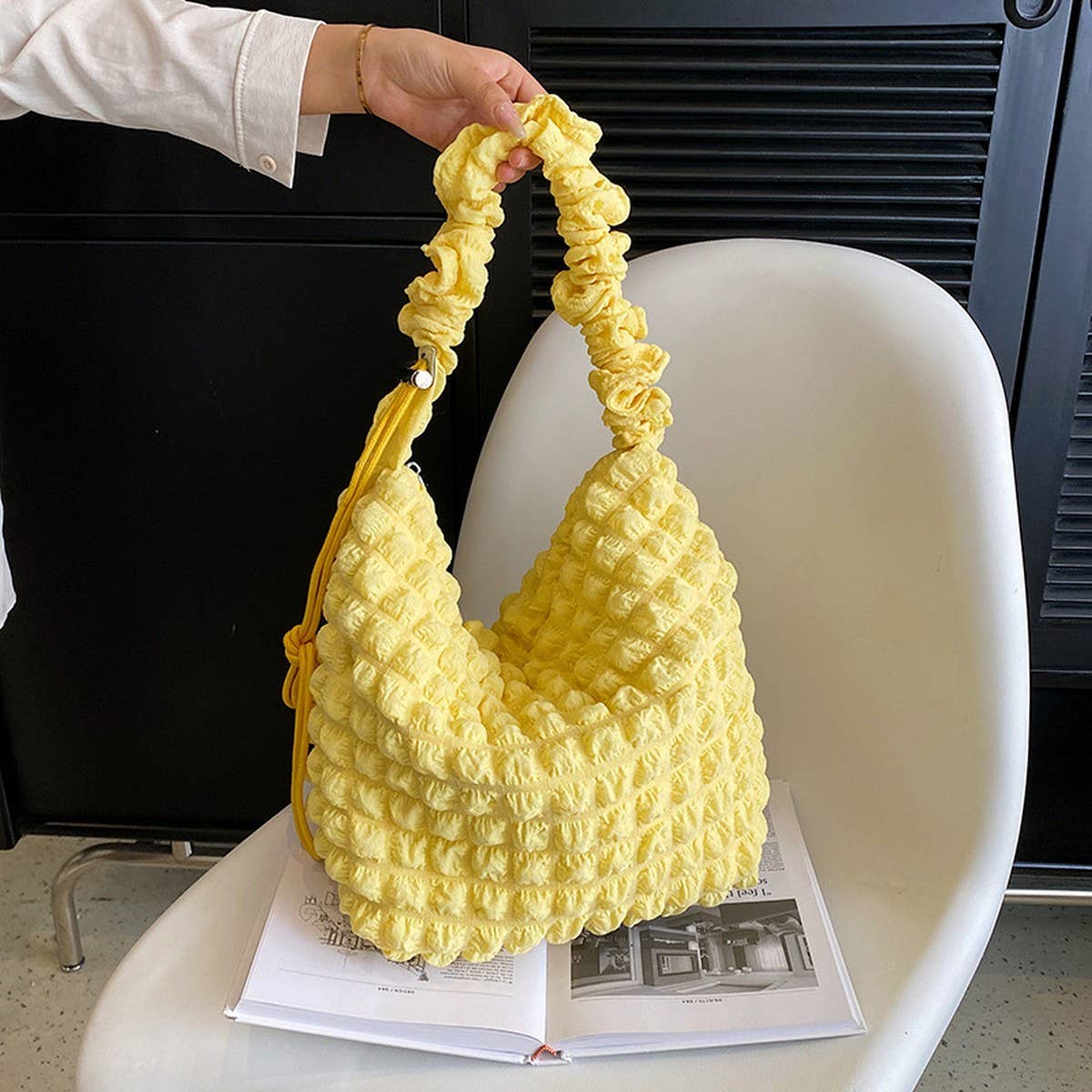 Women¡¯s Puffy Cloud Bag Large Capacity Crossbody_WMBG5125-01