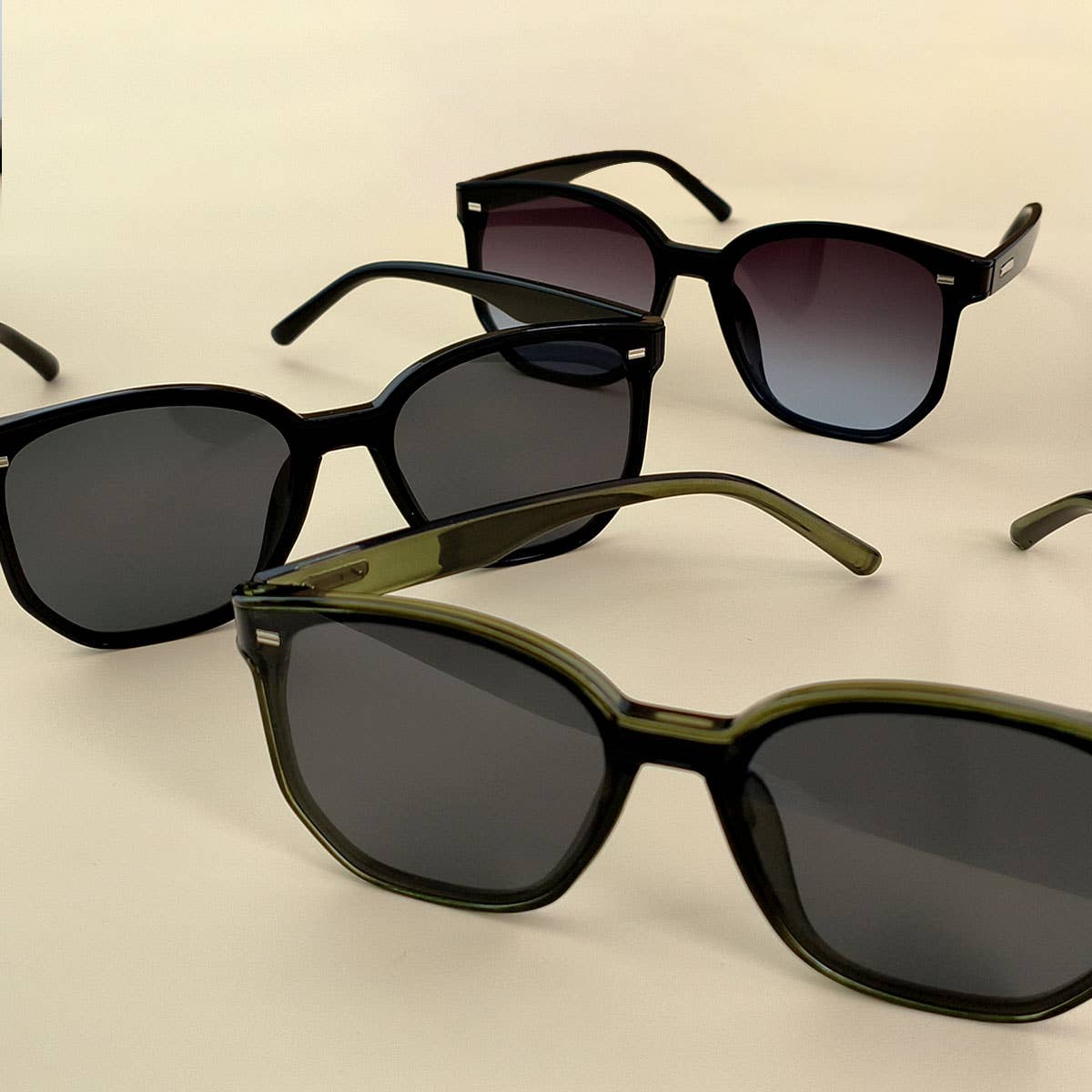 POLYGONAL RIVET SUNGLASSES_CWASG0426