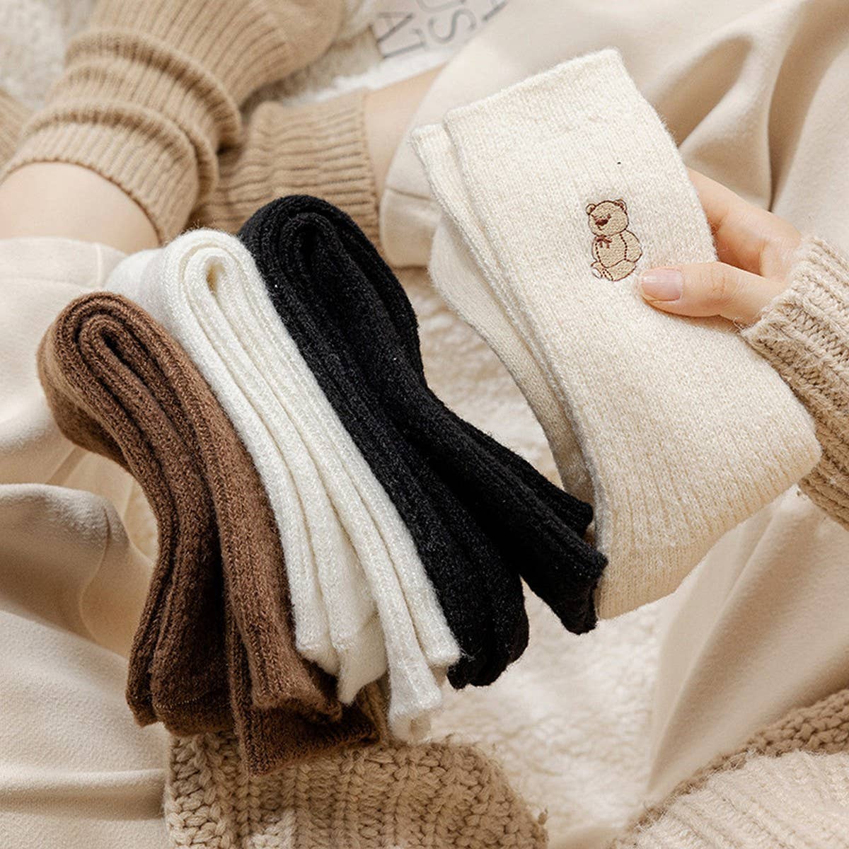 WINTER PLUSH BEAR CUTE PILE SOCKS