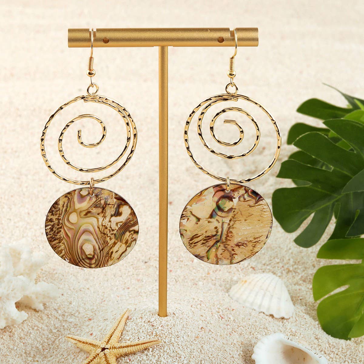 FASHIONABLE NICHE TEMPERAMENT ABALONE EARRINGS