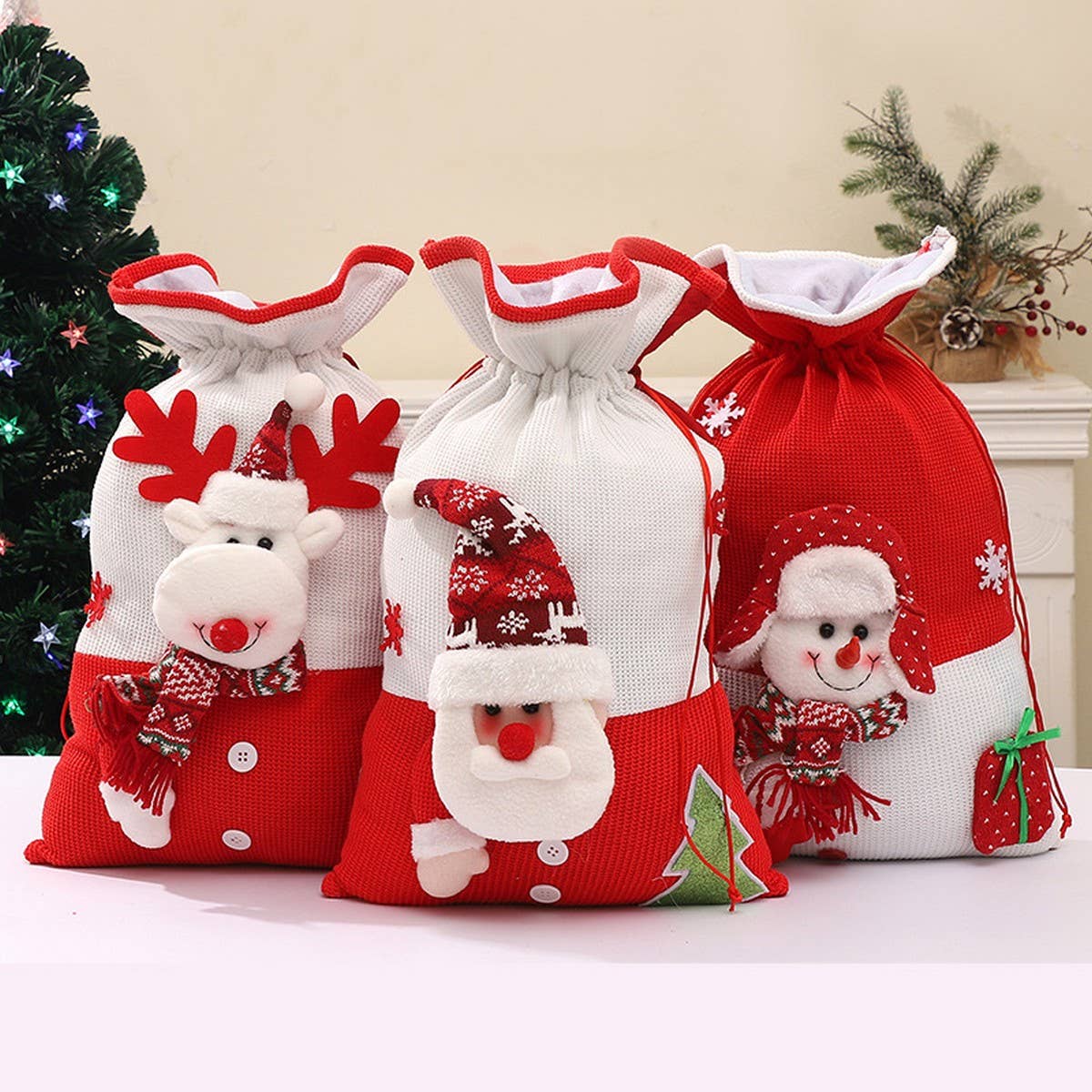CWMM1749_Christmas Knit Candy Bag Large Bunche Gift Bag