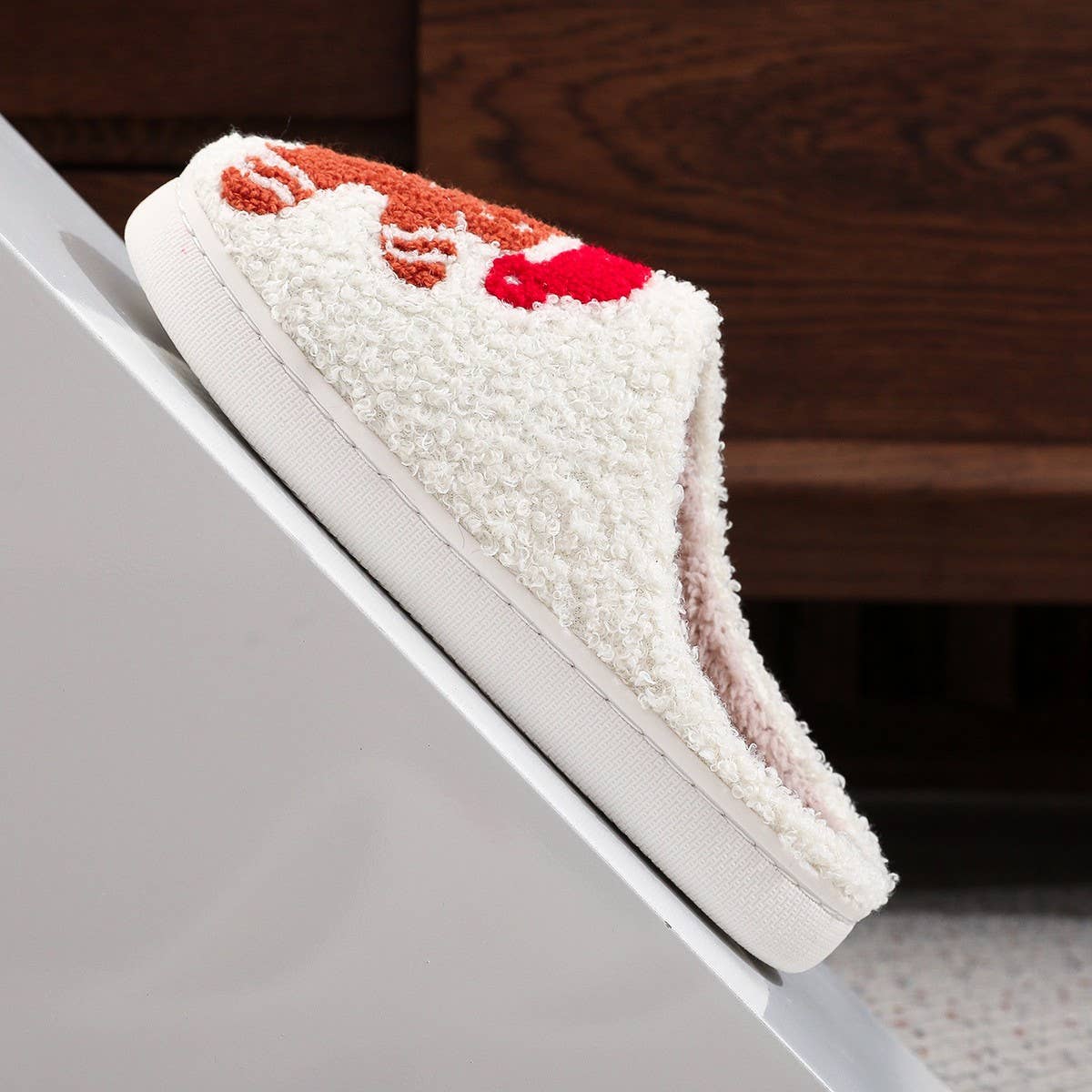 CHRISTMAS POPULAR GINGERBREAD RAYON SLIPPERS