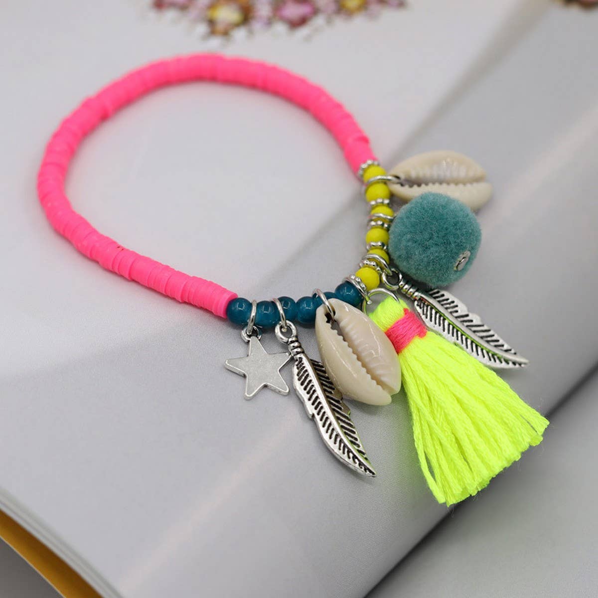 BOHEMIAN STYLE WOMEN'S COLORFUL BRACELET_CWMM3568