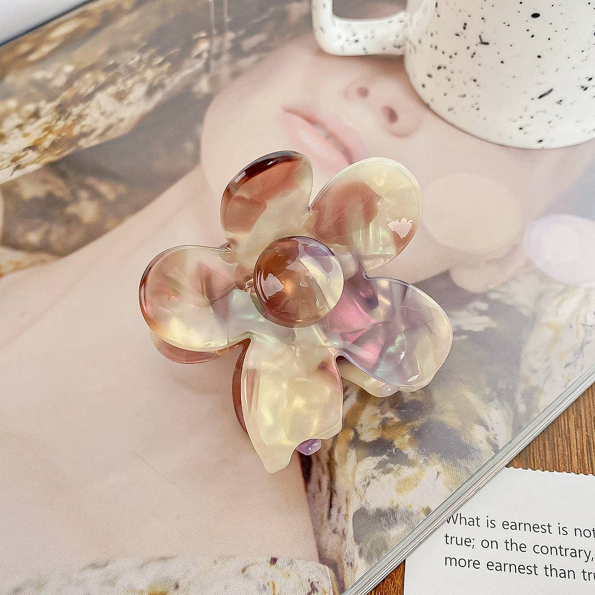 Acetic acid board flower grab elegant hair grab