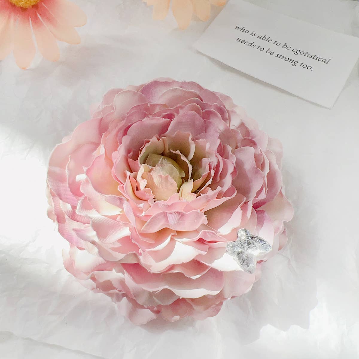 Simulated flower plastic rose hairpin