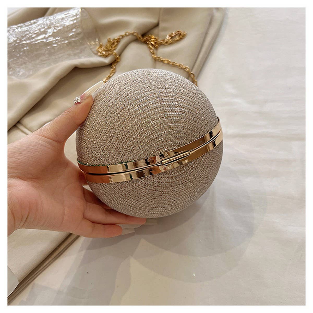 DIAMOND-STUDDED SPHERICAL  EVENING BAG CLUTCH _CWAB3247