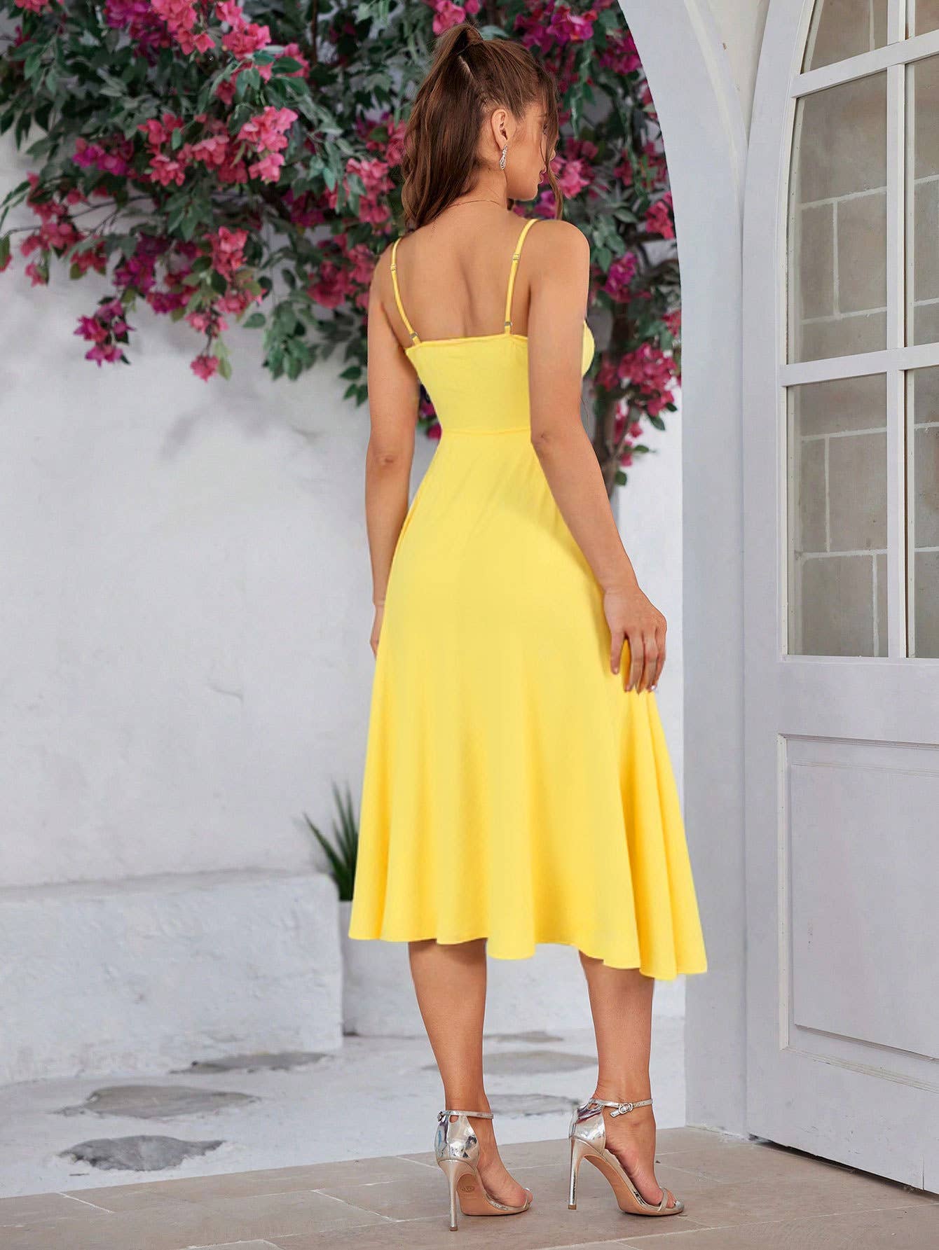 Slimming sexy high-waisted, slit halter dress