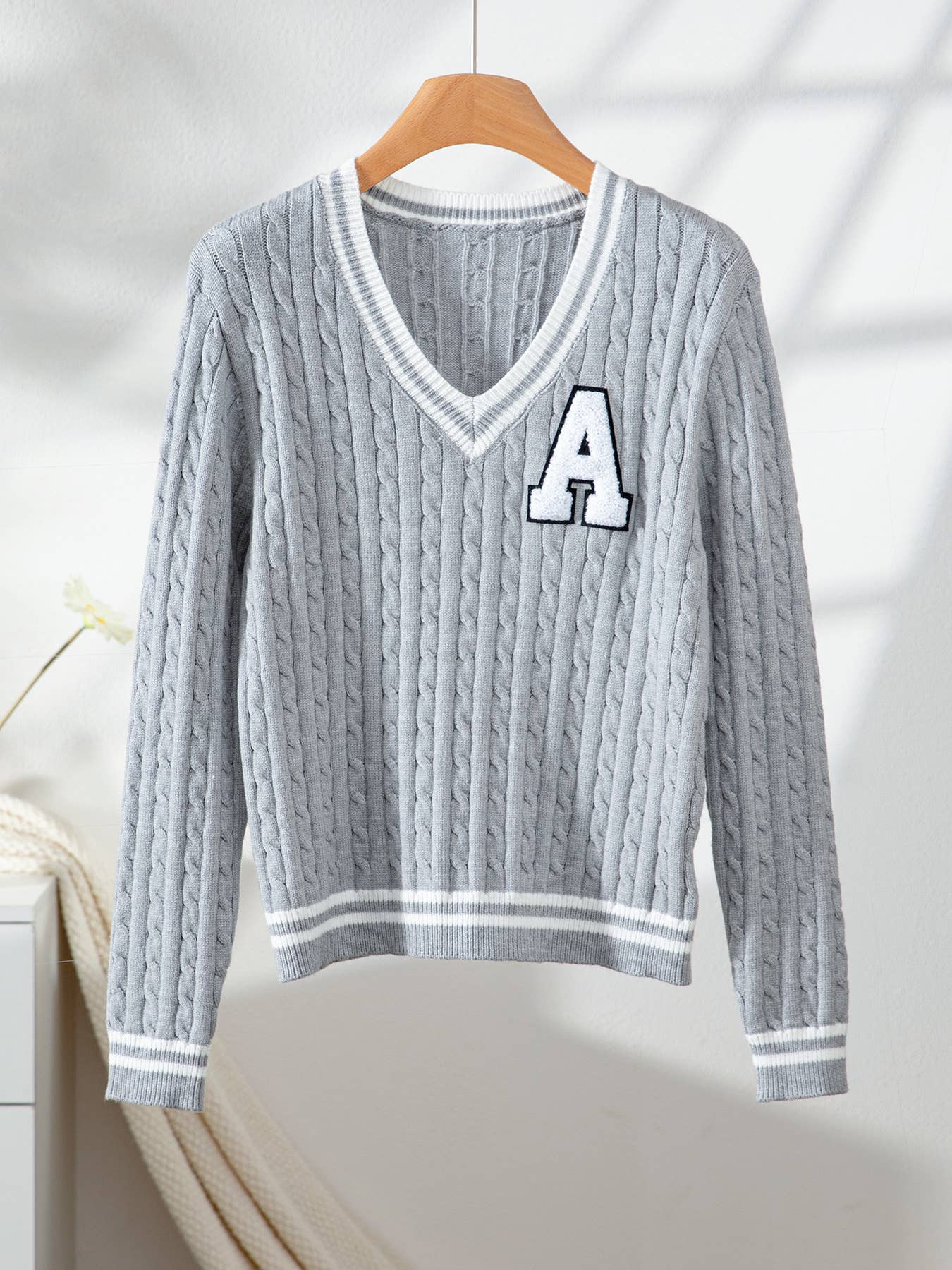 Towel embroidered letter knitted sweater