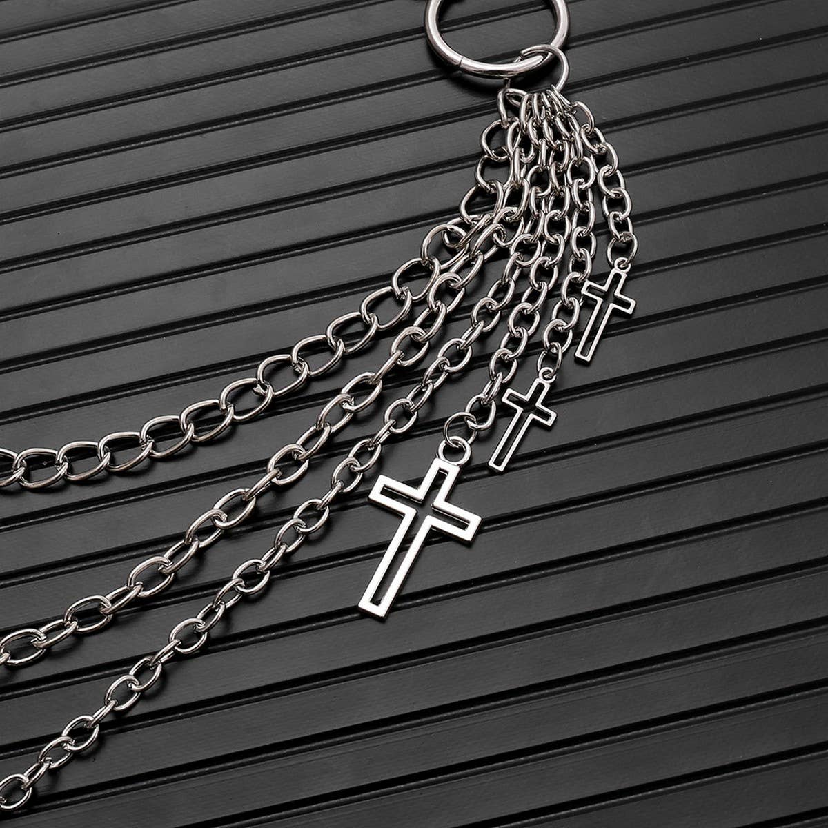 VERSATILE MULTI-LAYER CROSS TROUSER CHAIN