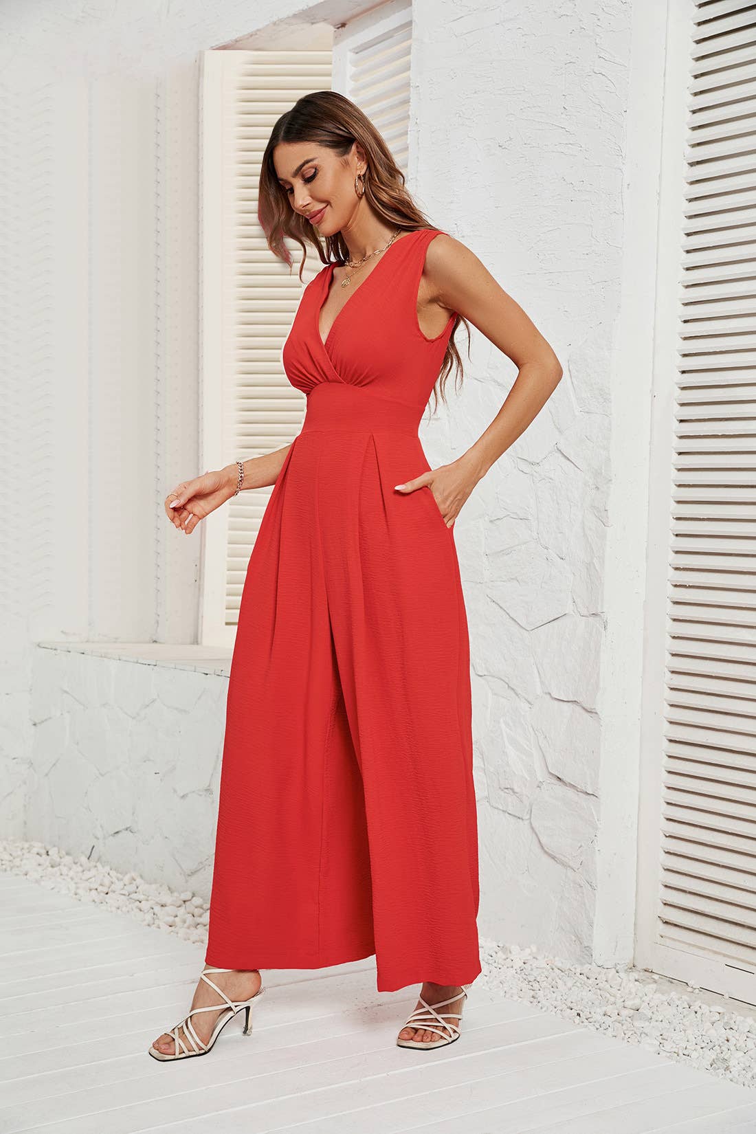 WAISTBAND SLEEVELESS ROMPER