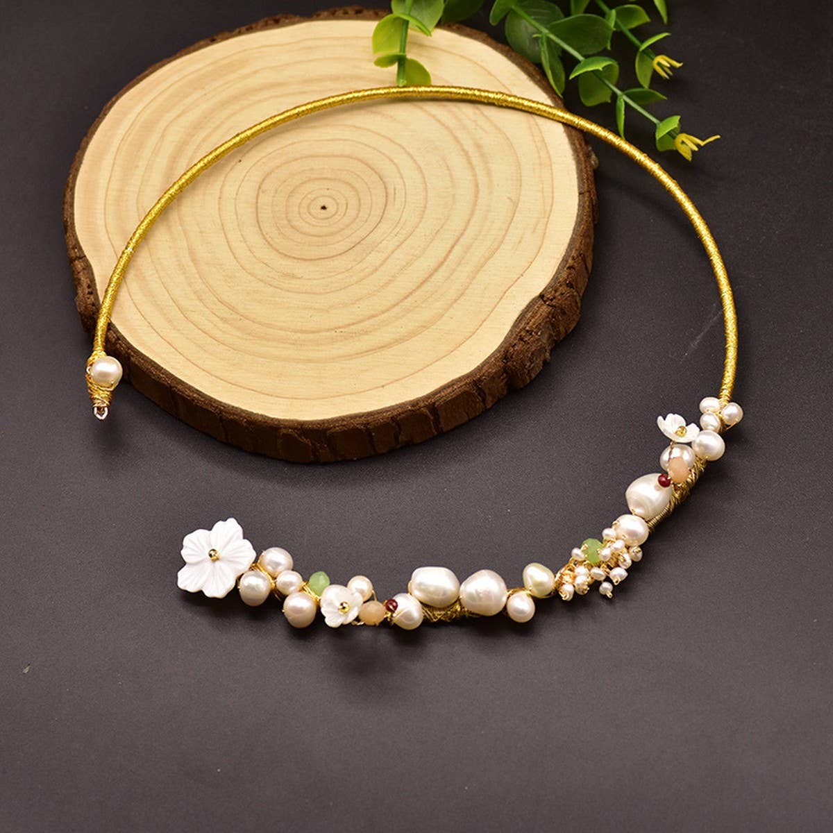 VINTAGE NICHE NATURAL FRESHWATER PEARL NECKLACE