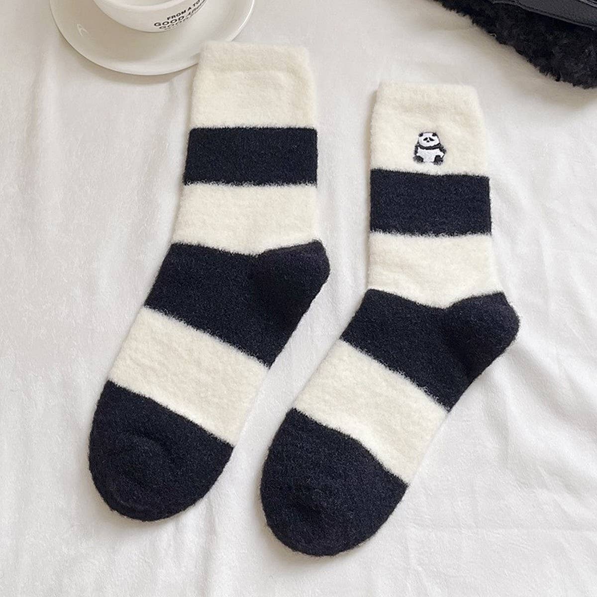 THICKENED PANDA FURRY HOME SLEEP SOCKS