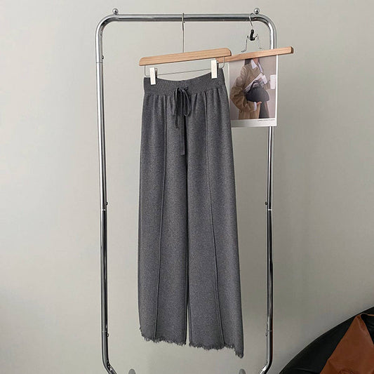 Straight knit pants with rough edge design