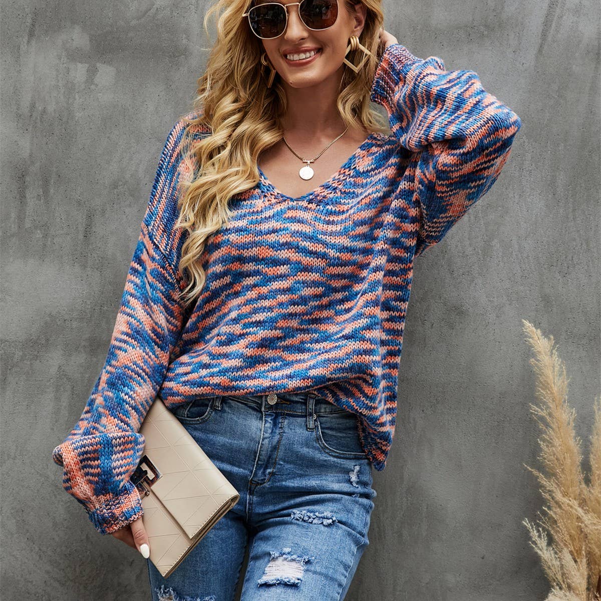 Long sleeve knit V-neck sweater pullover