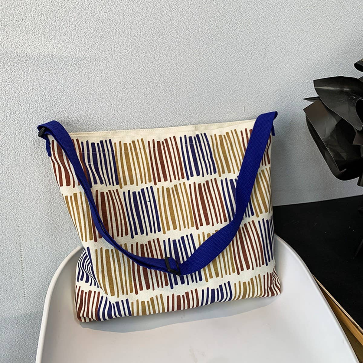 FRESH LITERARY CROSSBODY SHOULDER BAG_CWAB2133