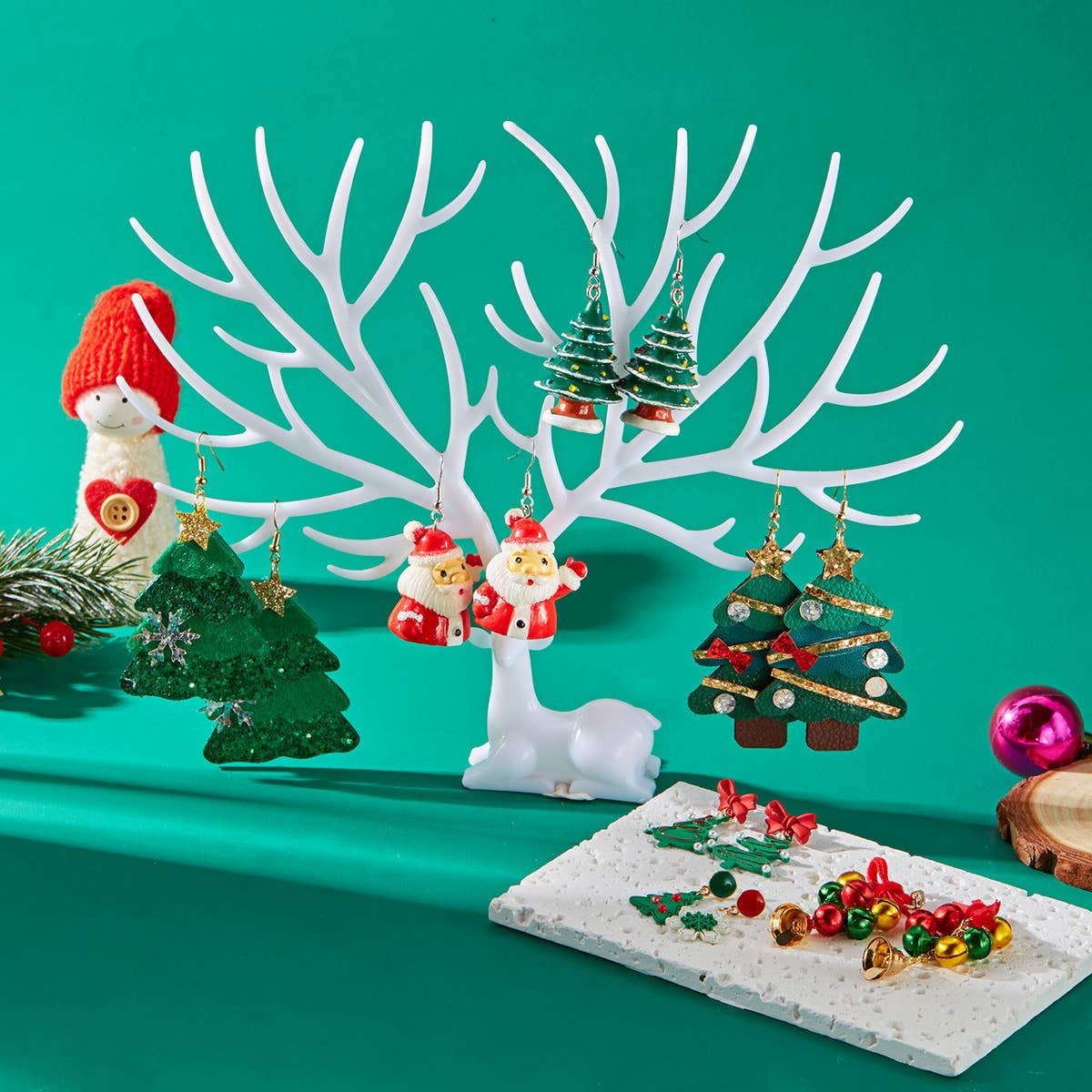 CHRISTMAS TREE SNOWFLAKE EARRINGS