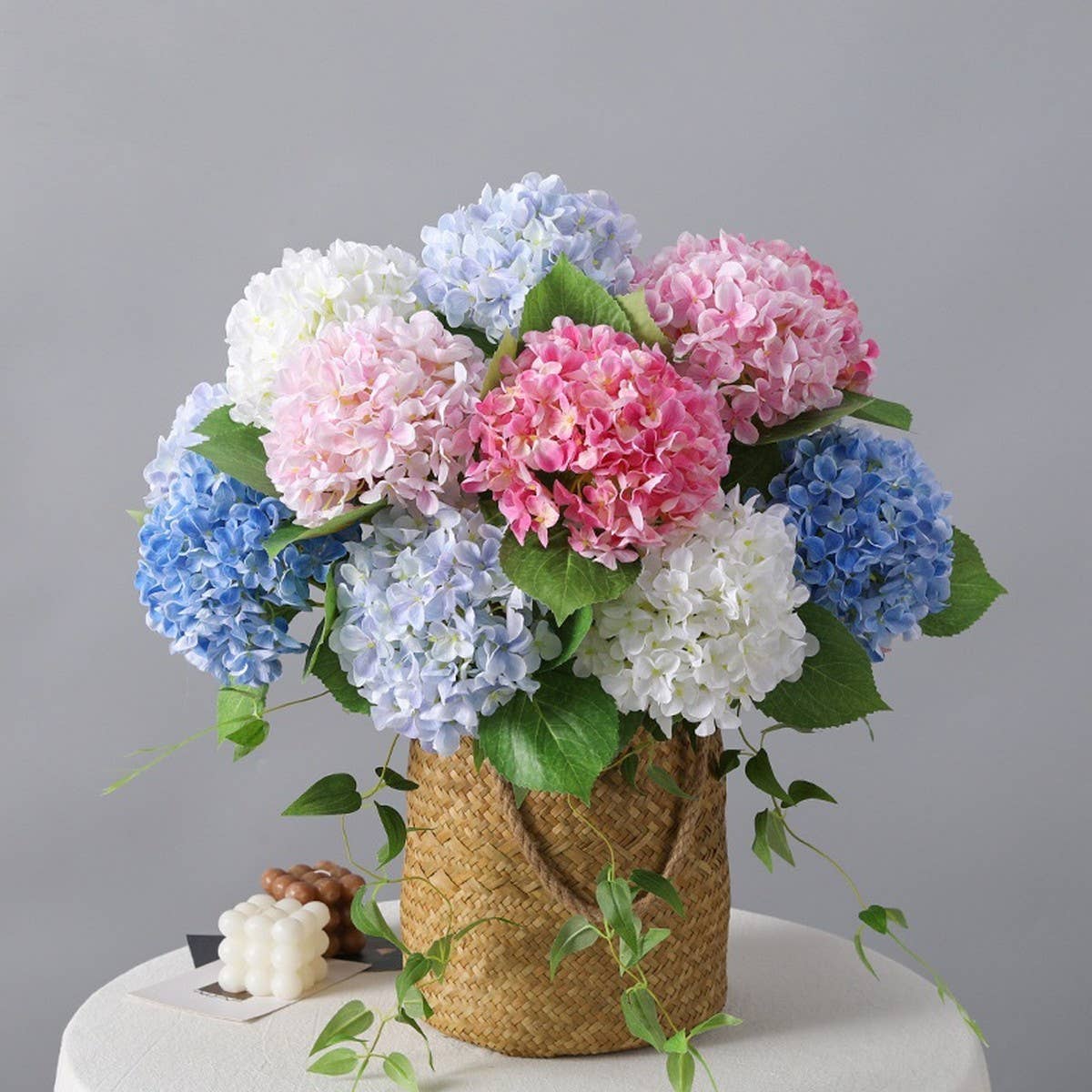 3D Printed 72-Piece Hydrangea Artificial Flower_CWMM6484