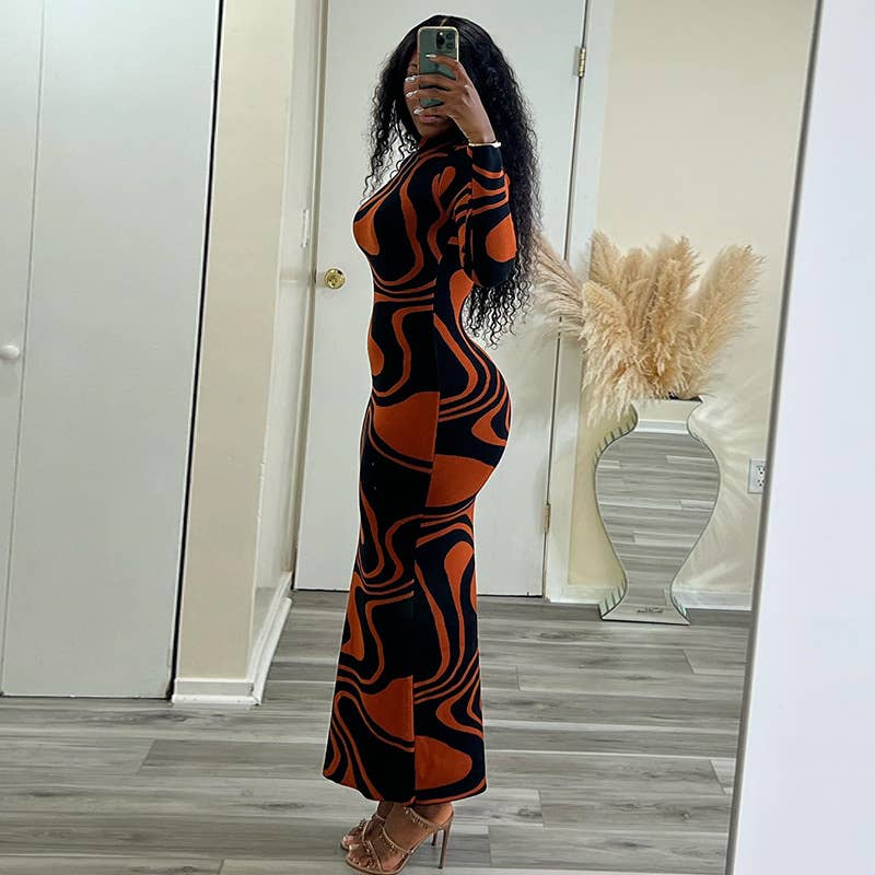 PRINTED SHEATH DRESS LONG SLEEVE MID-LENGTH SKIRT