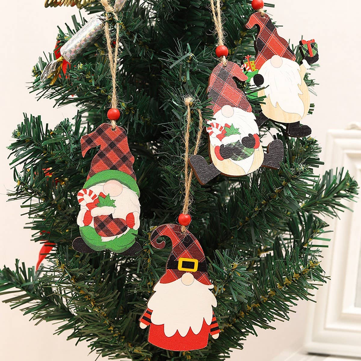 CHRISTMAS DECORATIONS PAINTED WOODEN PENDANTS