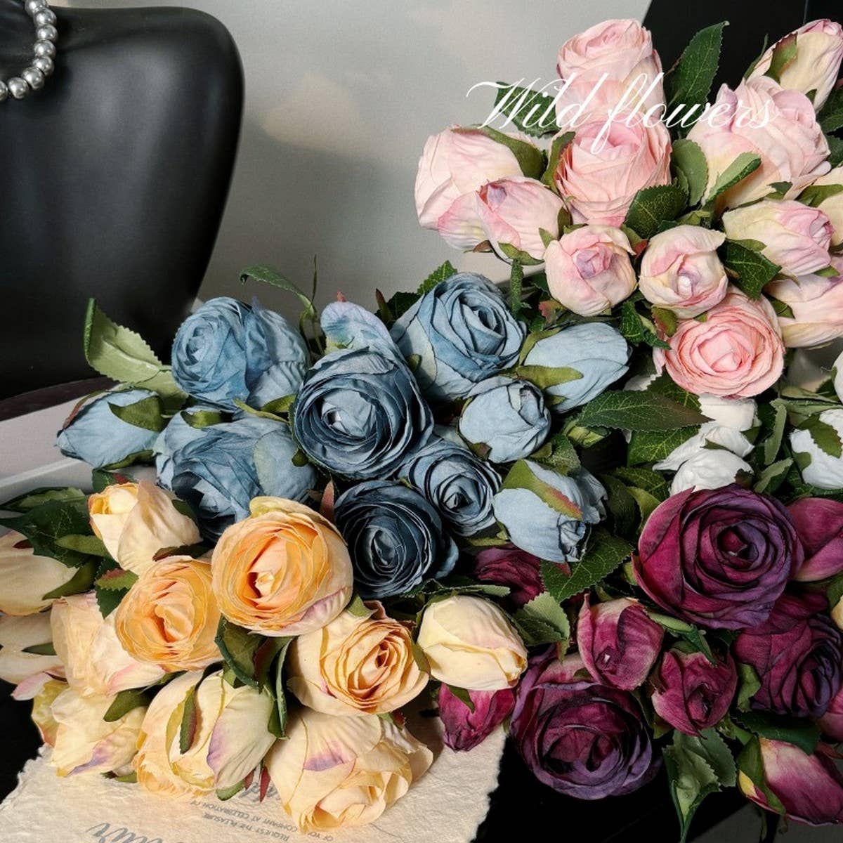 Vintage 2-Head Burnt Edge Mini Rose Bouquet