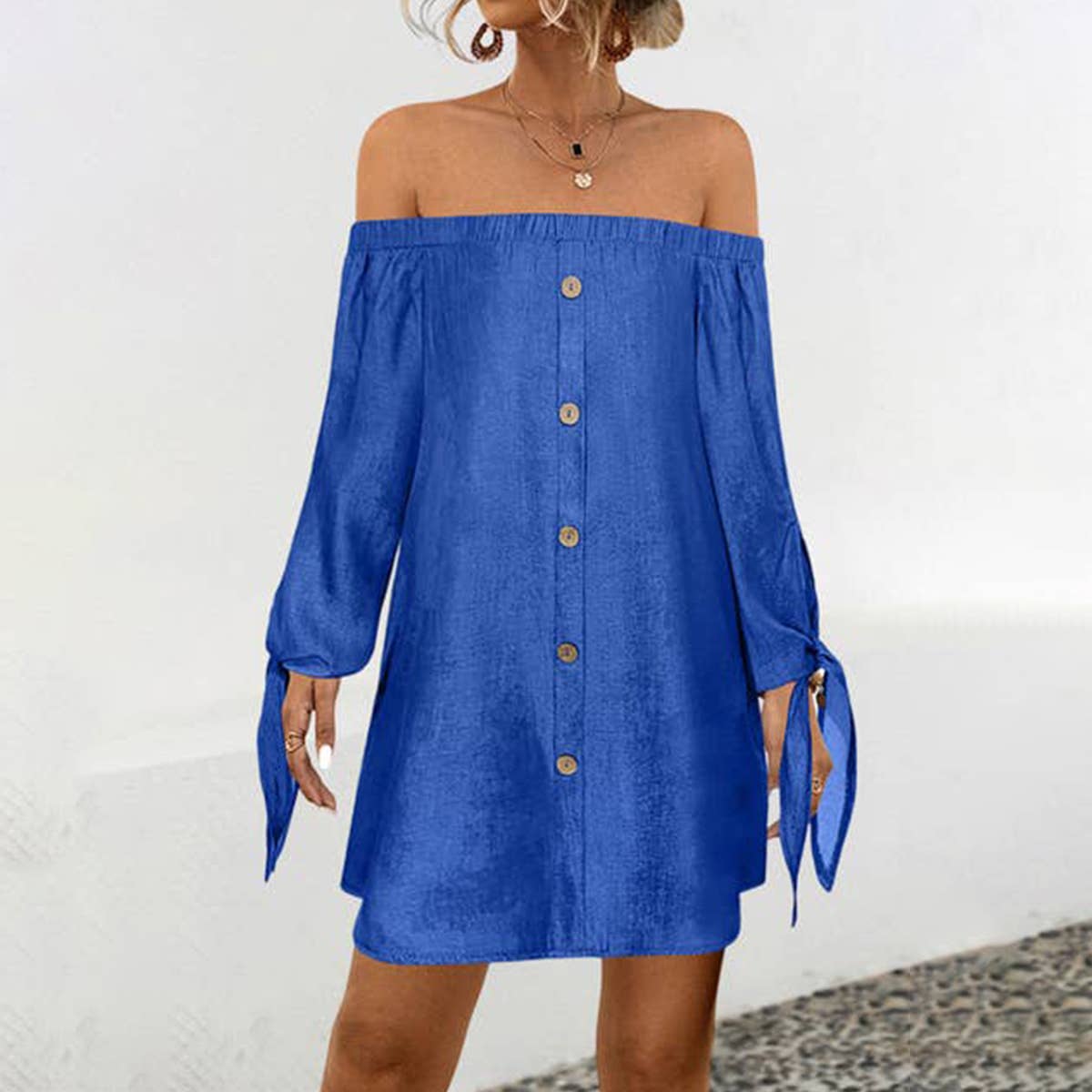 ONE-SHOULDER BOW LONG-SLEEVED DRESS