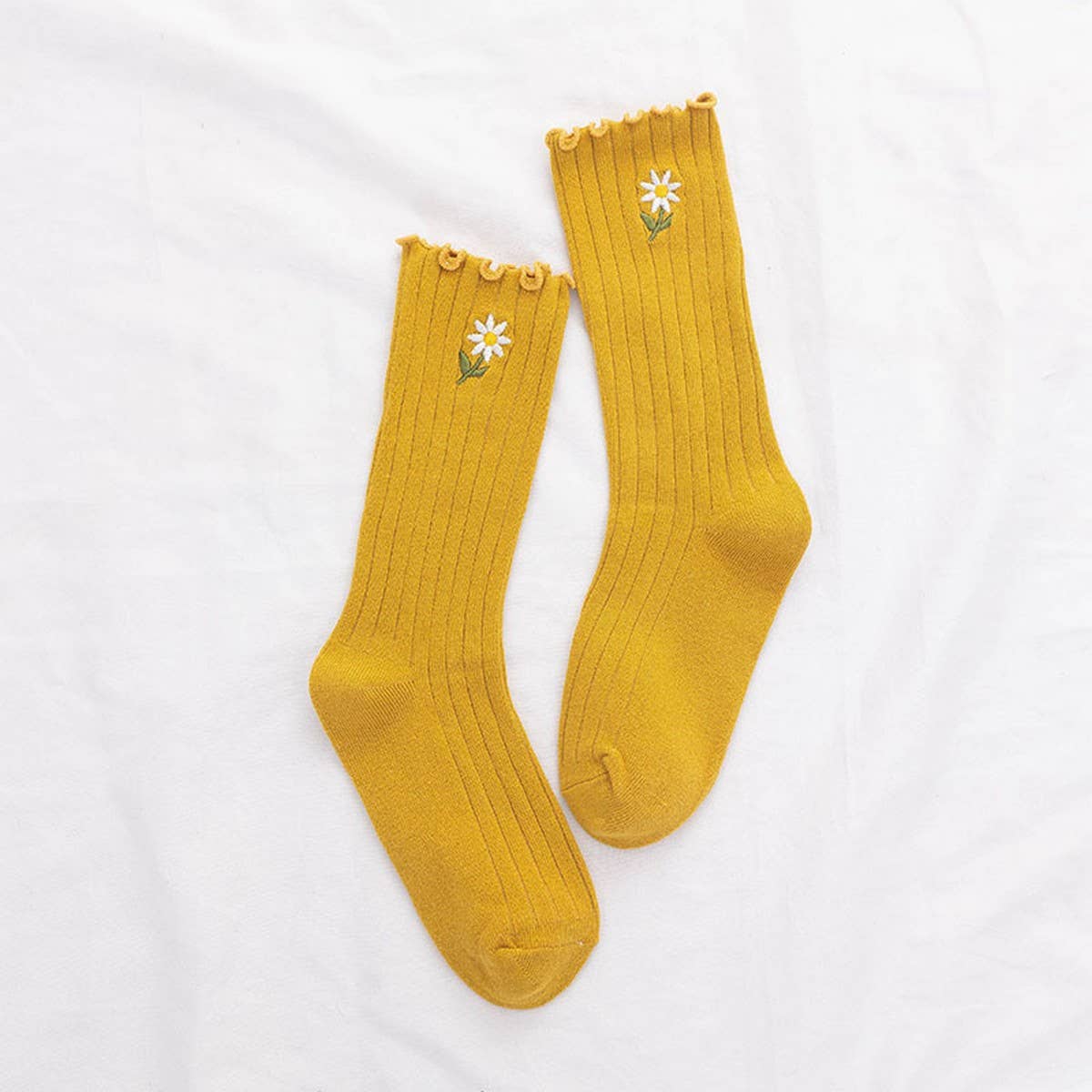 RUFFLE HEM CHRYSANTHEMUM EMBROIDERED SOCKS