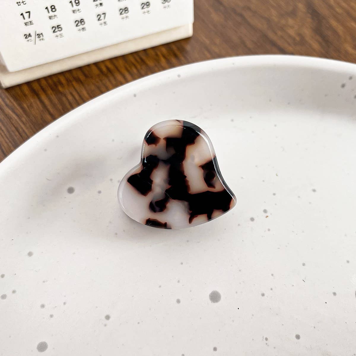 Mini Heart Acetate Claw Clip ? Elegant Side Clip_CWAHA0732