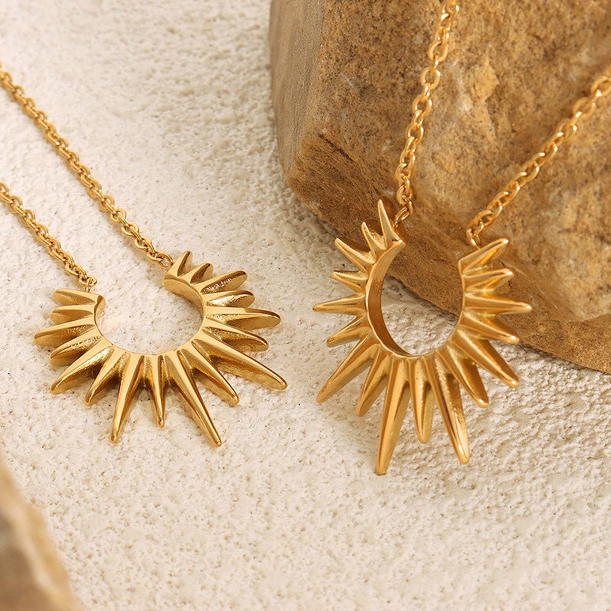 SUNFLOWER TITANIUM STEEL NECKLACE JEWELRY