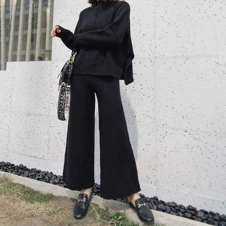 SWEATER WITH SLIT AND WIDE LEG PANTS KNIT SUIT