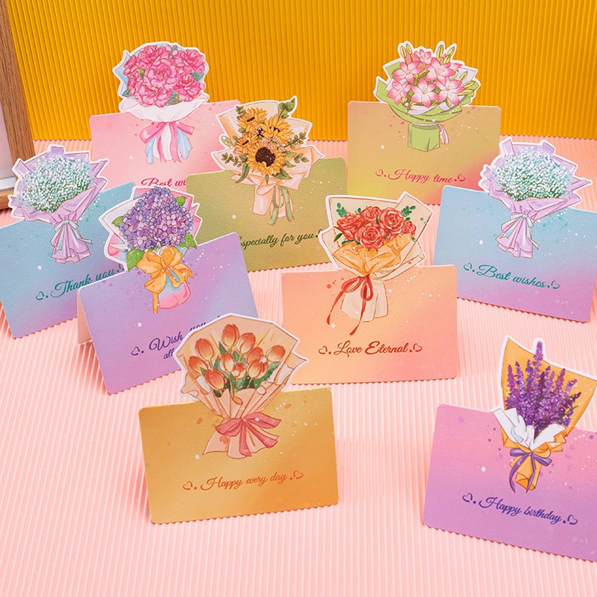 THREE-DIMENSIONAL BOUQUET FLOWER GREETING CARD