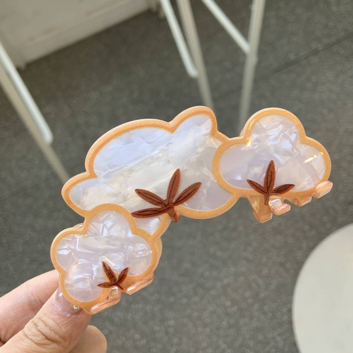 CWAHA4447_FARM MAPLE LEAF SMALL ANIMAL SHARK CLIP GRAB CLIP