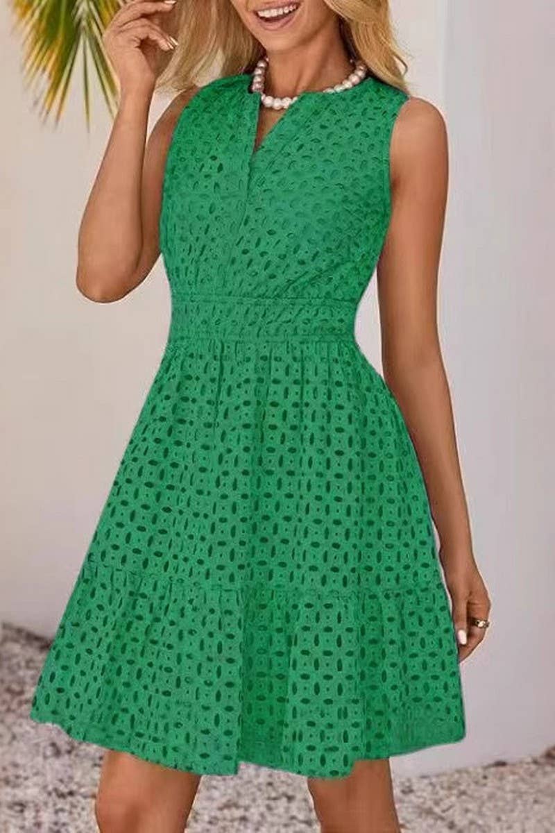 CWDSD8008_SUMMER V-NECK HOLLOW EYELET HIGH WAIST DRESS