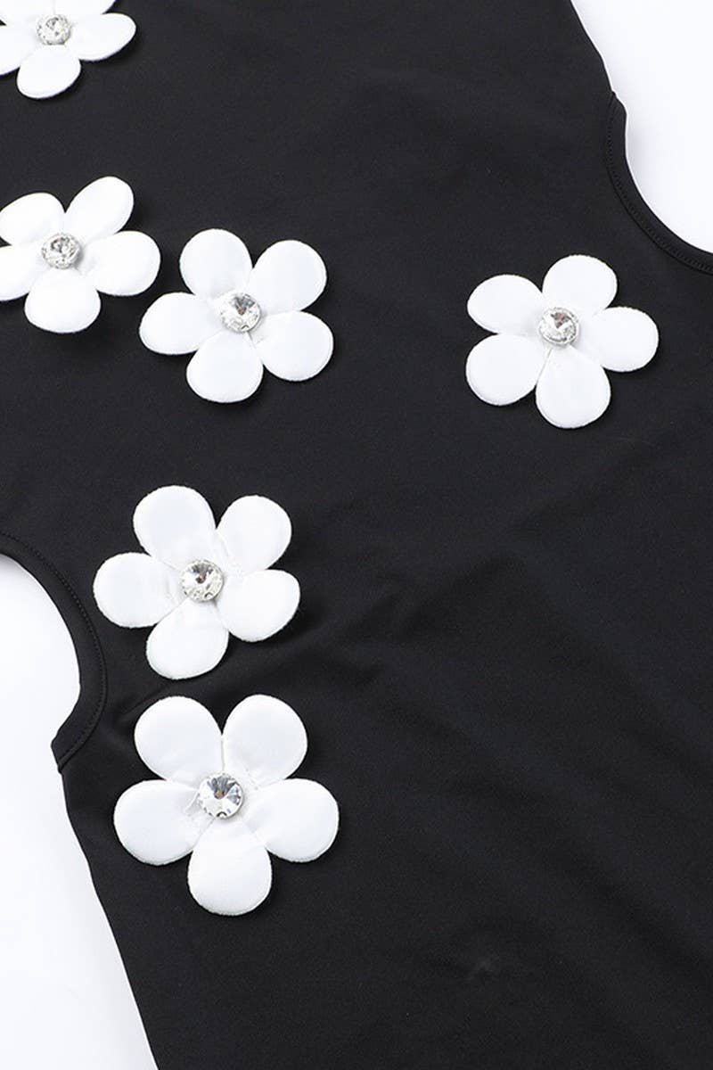 CWDMD4234_THREE-DIMENSIONAL FLOWER HIGH COLLAR DRESS