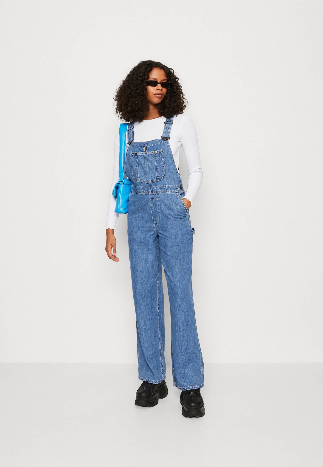 FASHION LOOSE SOLID COLOR DENIM OVERALLS WOMEN