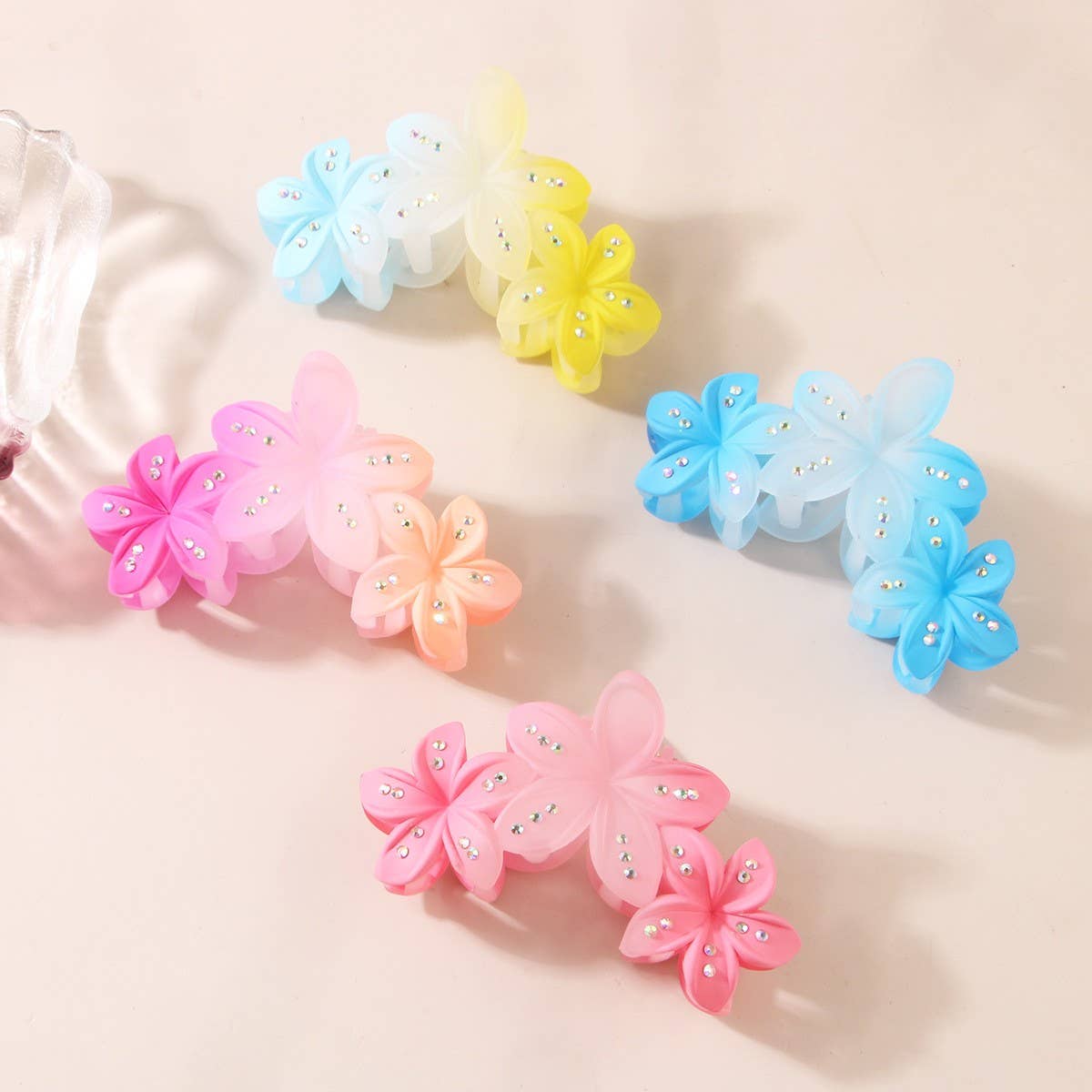 Gradient Rhinestone Egg Flower Hair Claw Clips
