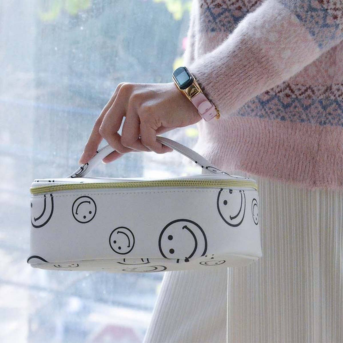 SMILING FACE CONVENIENT WATERPROOF WASHING BAG_CWAB1086